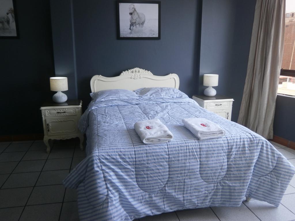 Strenua Santa Maria Suites トルヒーリョ エクステリア 写真