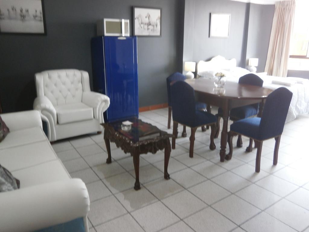 Strenua Santa Maria Suites トルヒーリョ エクステリア 写真